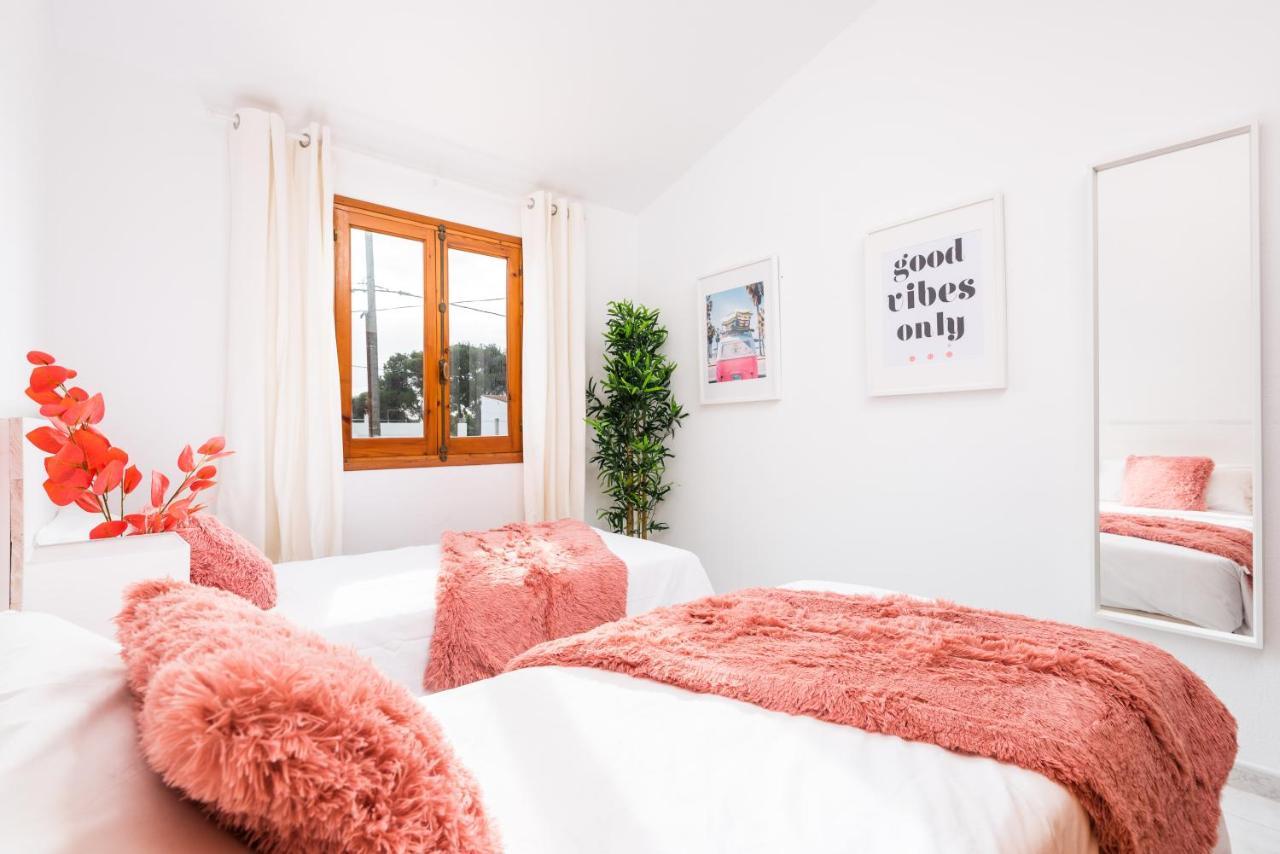 Apartamento Las Palmeras Cala Blanca (Menorca) Exterior foto