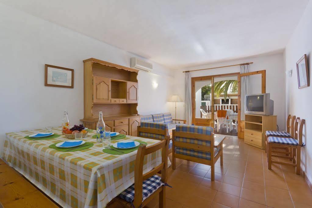 Apartamento Las Palmeras Cala Blanca (Menorca) Exterior foto